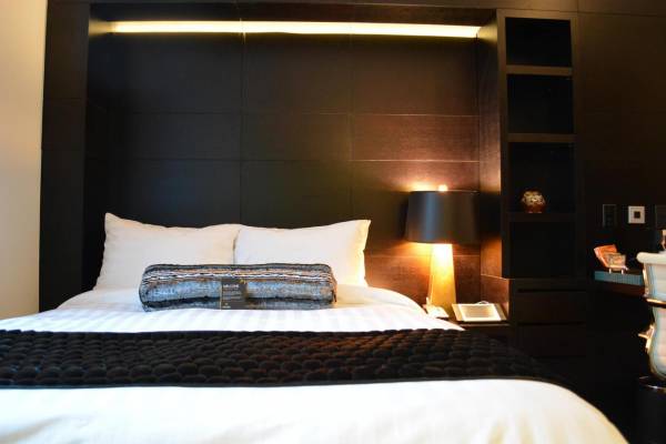 Chambre Queen avec deux lits Queen